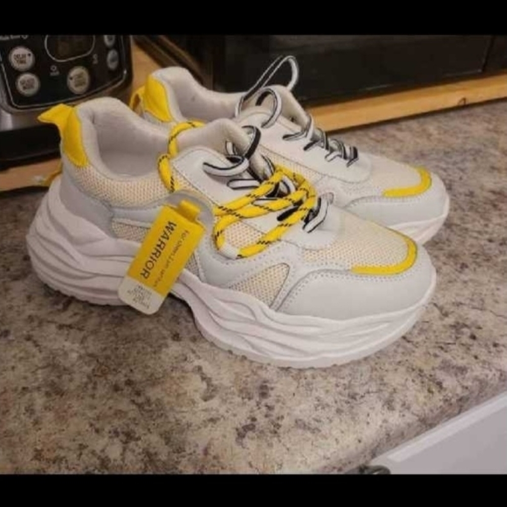 Marjor Women's Stylish Yellow and Gray Sneakers